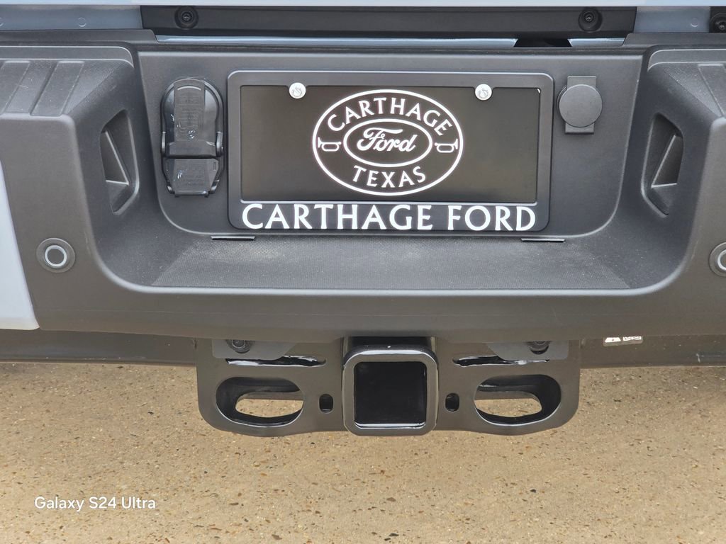 New 2026 Ford F250 Platinum w/ FX4 Off-Road Package AWD/4WD image 14