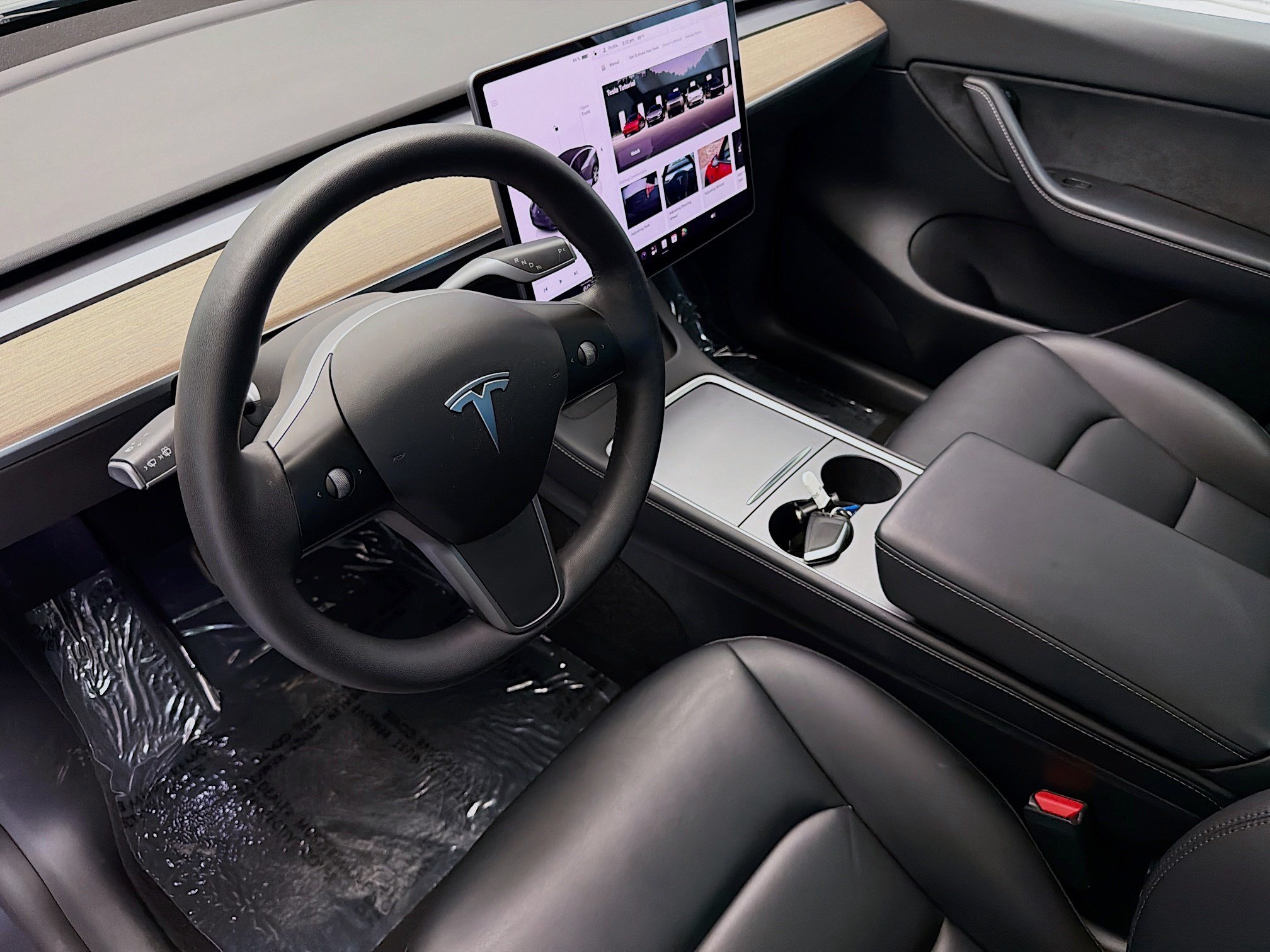 Used 2022 Tesla Model Y Long Range AWD/4WD image 7