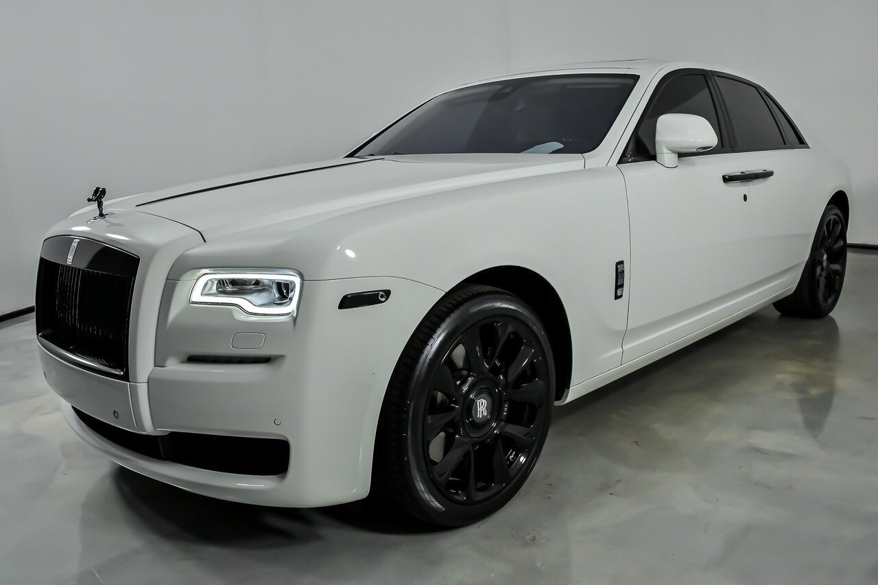 Used 2016 Rolls-Royce Ghost RWD image 6