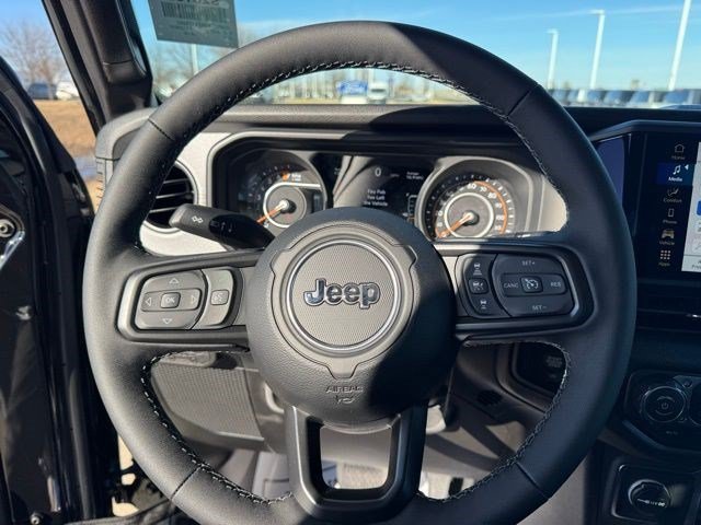 New 2026 Jeep Gladiator Sport AWD/4WD image 16