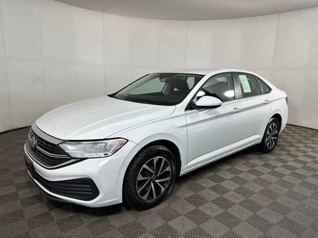 Used 2024 Volkswagen Jetta S image 7