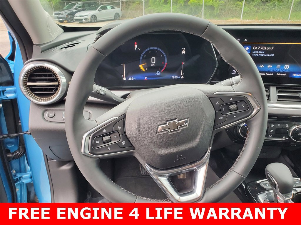 Used 2025 Chevrolet Trax ACTIV w/ Driver Confidence Package image 12