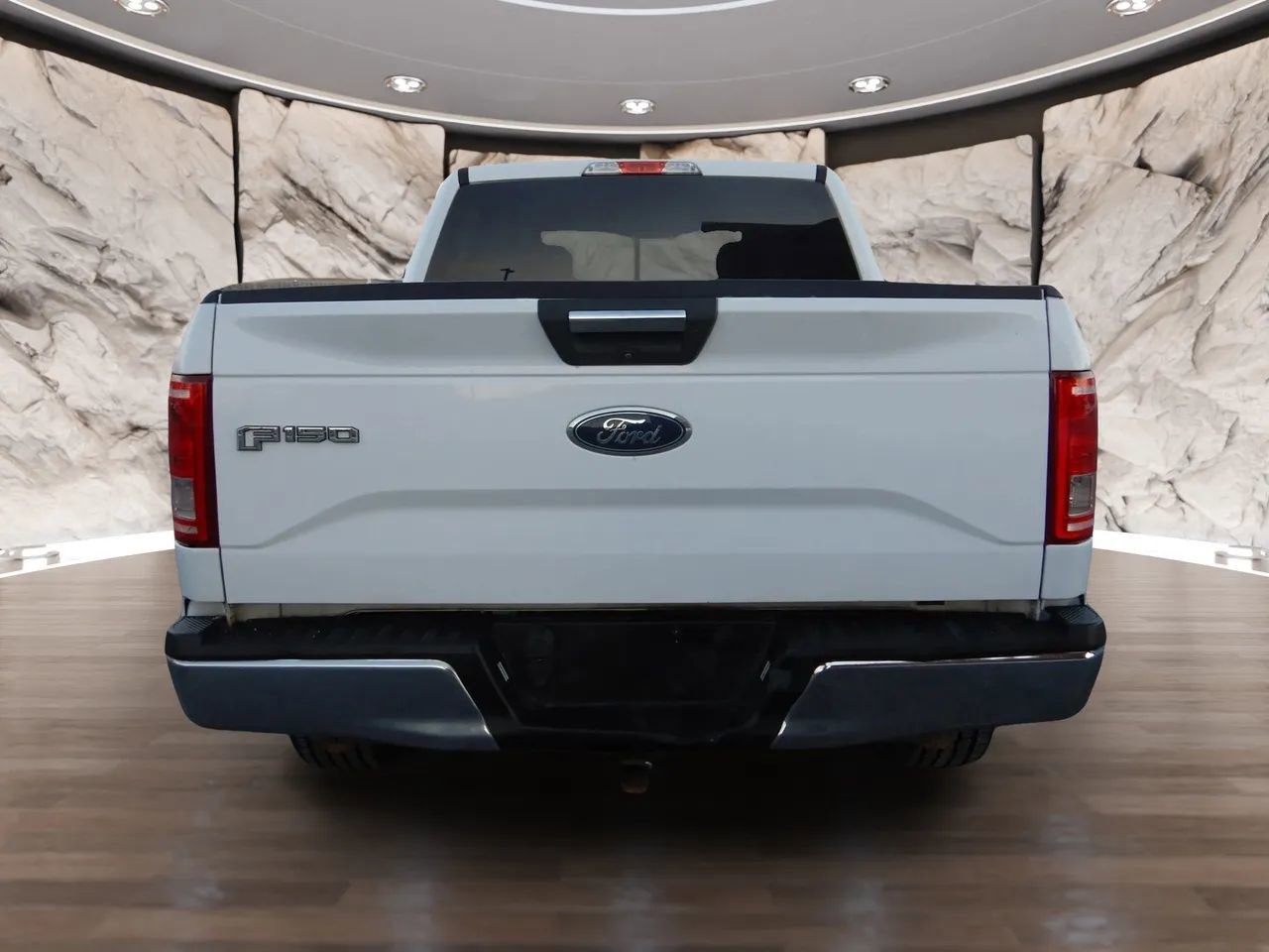 Used 2017 Ford F150 XLT w/ Equipment Group 301A Mid image 7