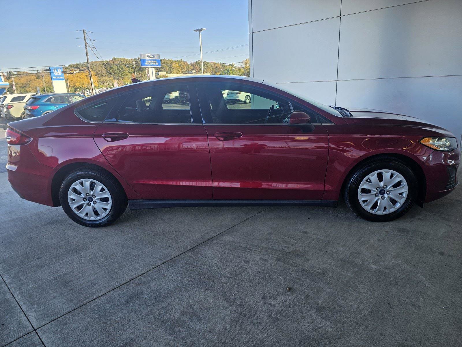 Used 2020 Ford Fusion S image 6