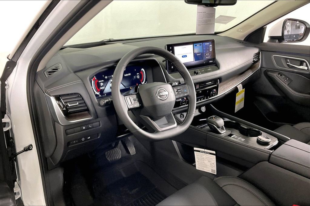 New 2026 Nissan Rogue Platinum w/ Platinum Premium Package AWD/4WD image 9