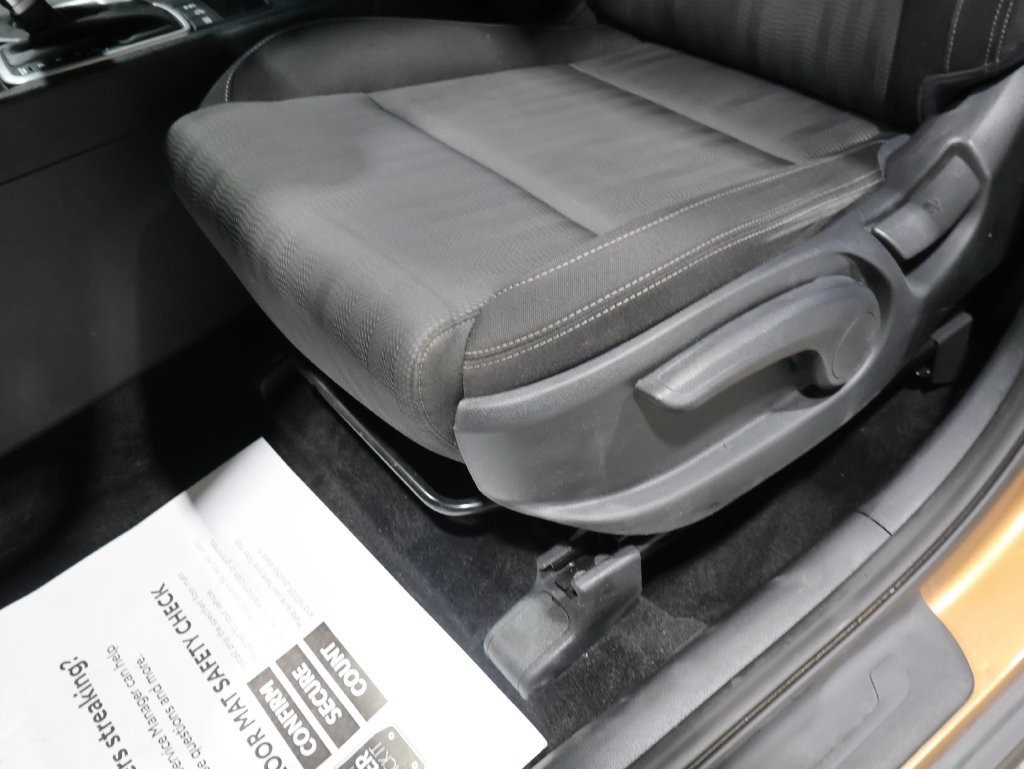 Used 2020 Kia Sportage LX AWD/4WD image 12