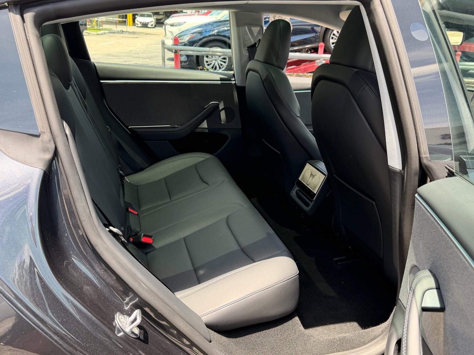 Used 2024 Tesla Model 3 Standard Range RWD image 17