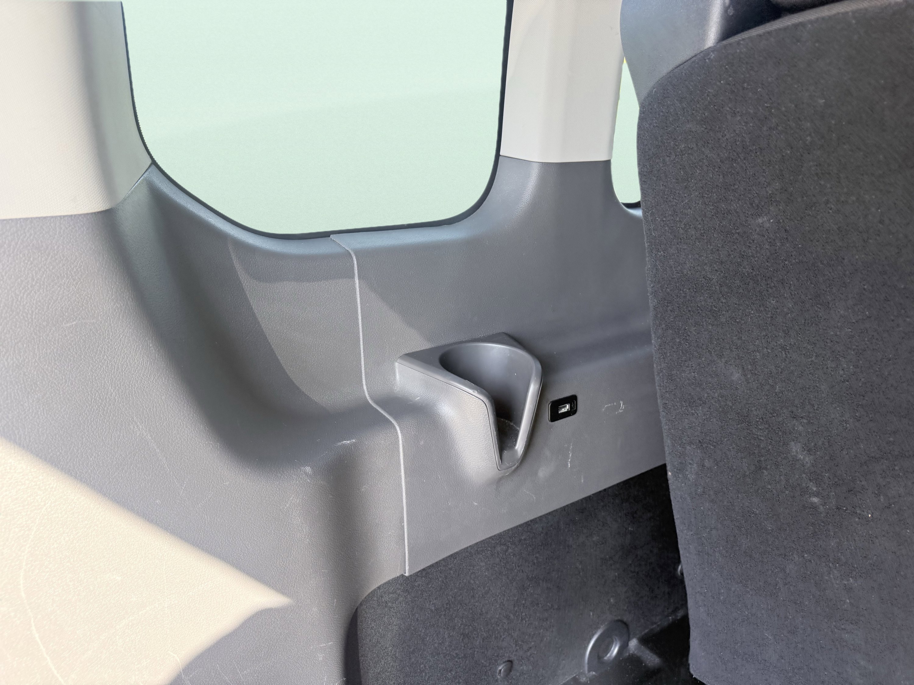 Used 2023 Ford Transit 350 XLT image 11