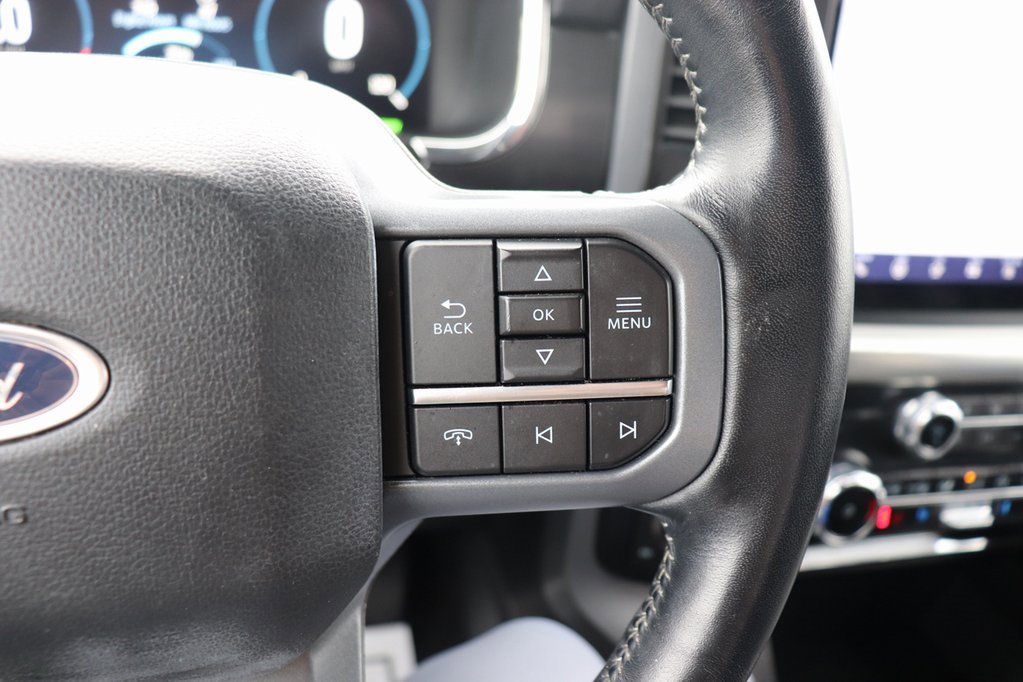 Used 2023 Ford F150 Lariat w/ Trailer Tow Package image 35