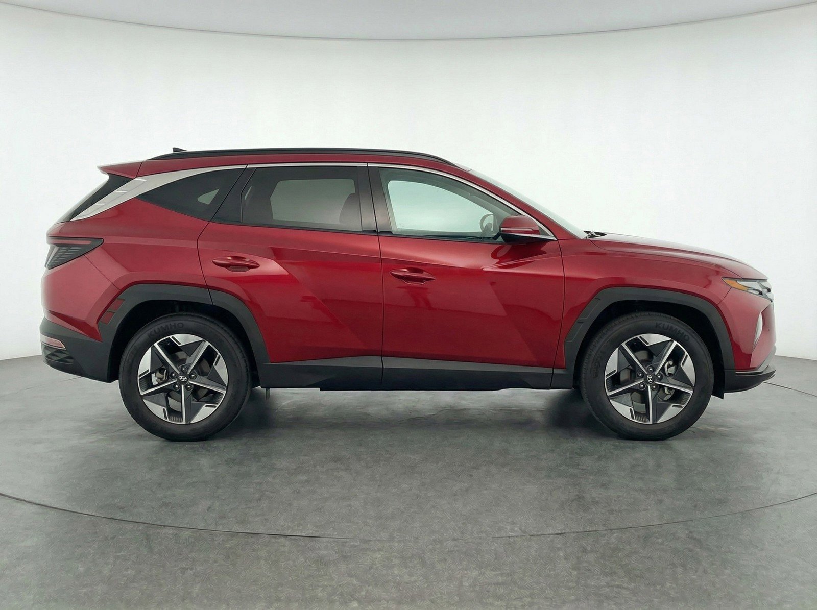Used 2025 Hyundai Tucson SEL AWD/4WD image 11