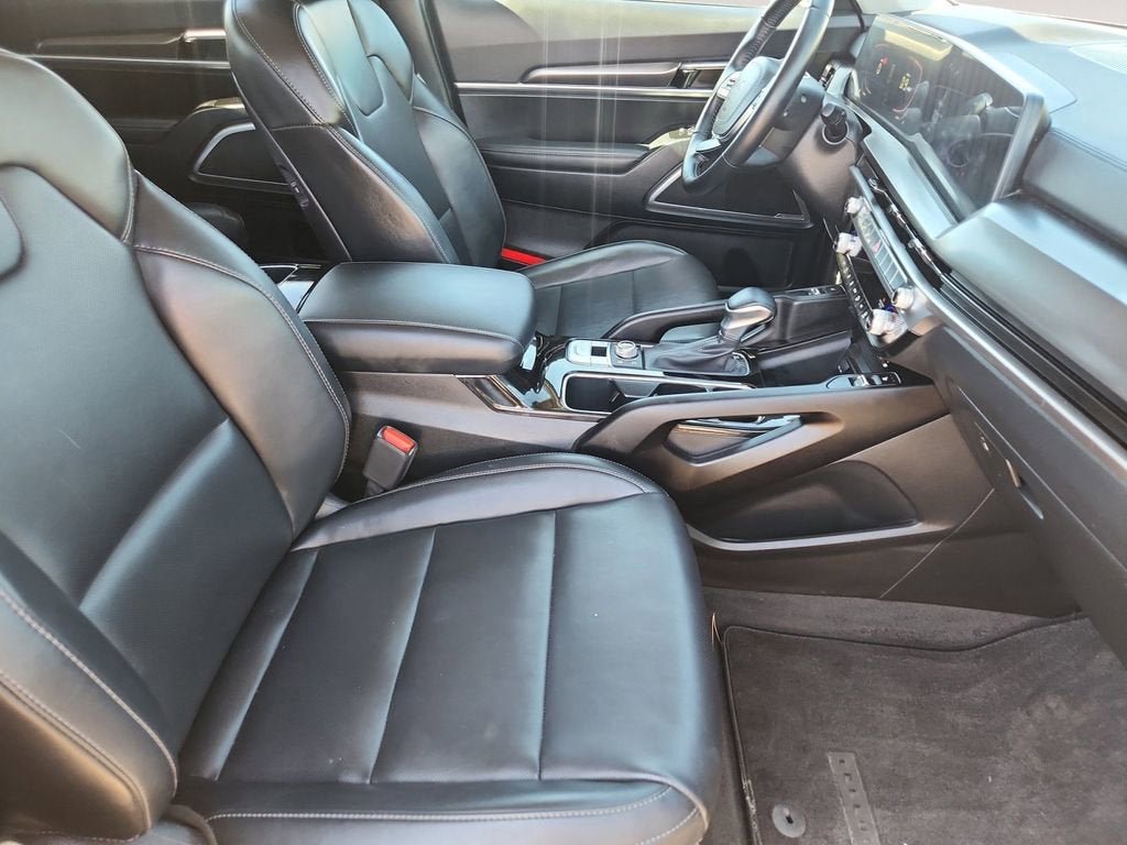 Used 2025 Kia Telluride S AWD/4WD image 15