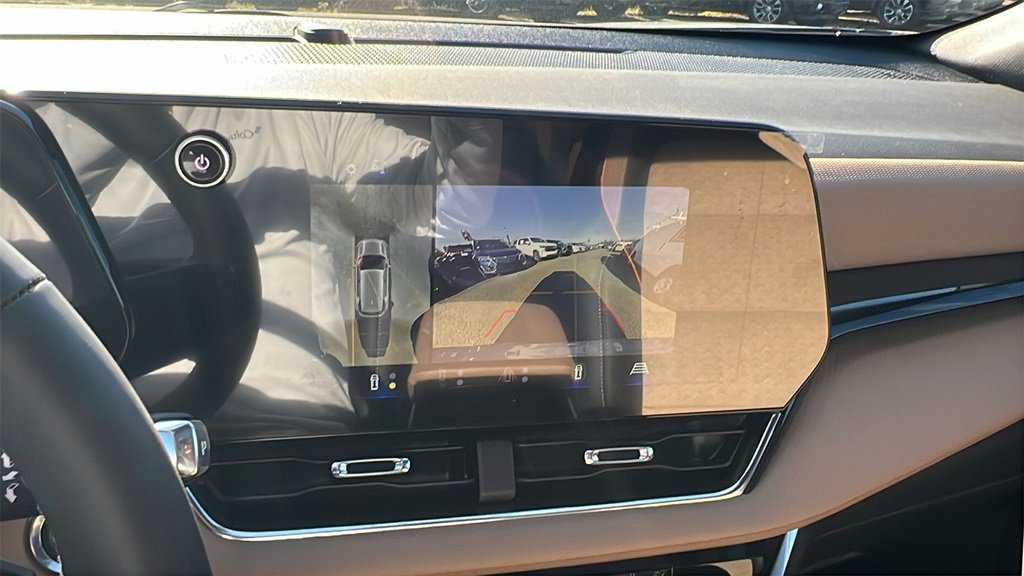 New 2026 Chevrolet Equinox ACTIV w/ Convenience Package III image 26