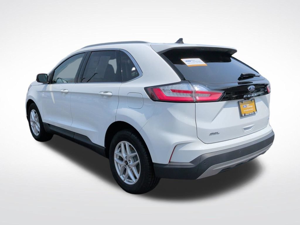 Certified 2023 Ford Edge SEL w/ Convenience Package AWD/4WD image 5