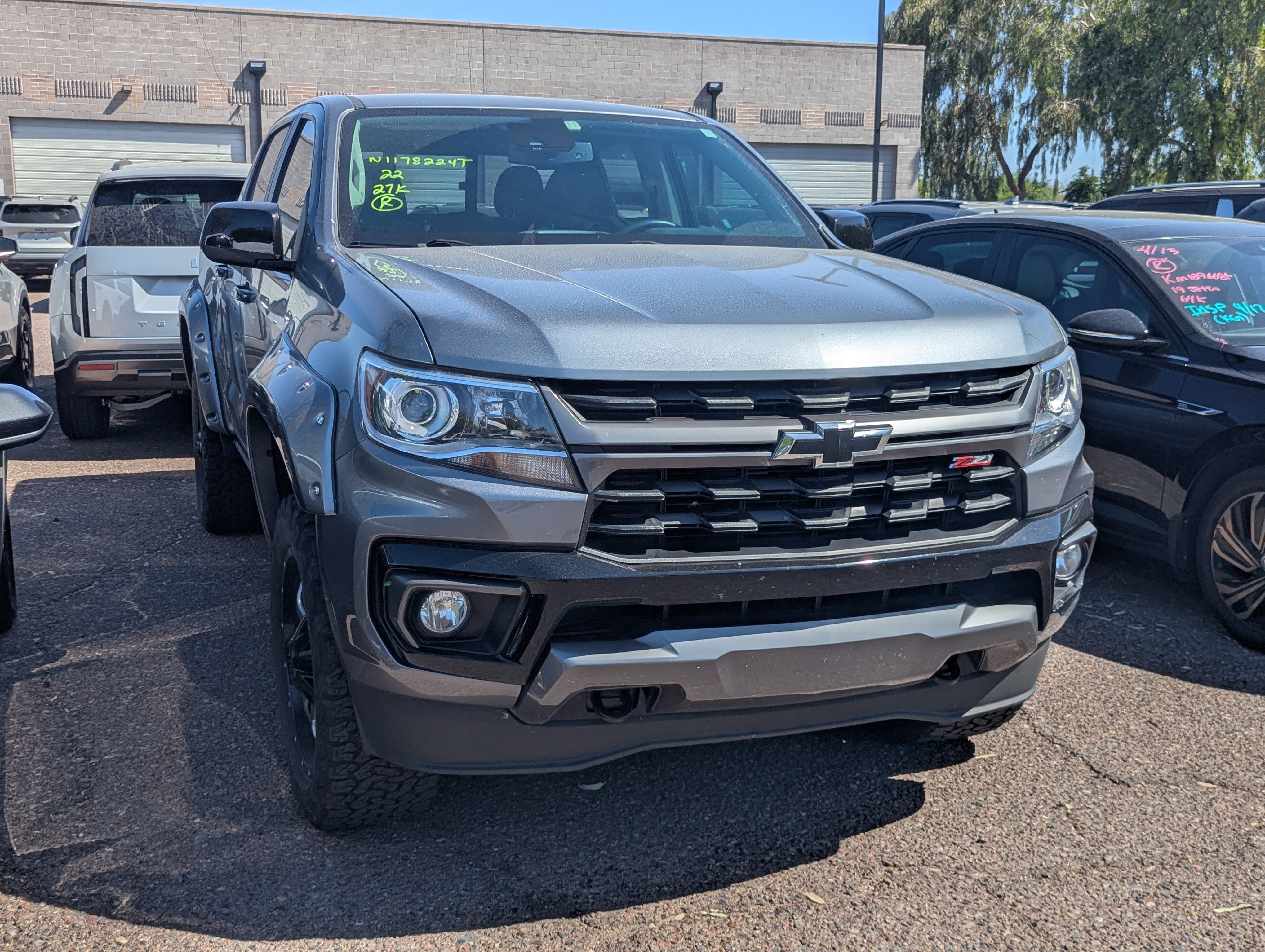 Used 2022 Chevrolet Colorado Z71 w/ Safety Package image 2