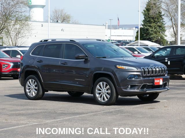 Used 2018 Jeep Cherokee Overland w/ Heavy Duty Protection Group AWD/4WD image 1