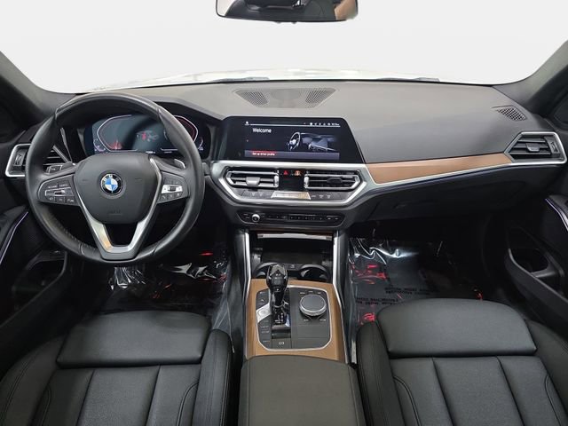 Used 2021 BMW 330i xDrive Sedan w/ Convenience Package AWD/4WD image 10