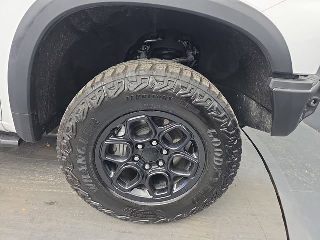 Used 2024 Chevrolet Silverado 1500 ZR2 w/ ZR2 Bison Edition image 12