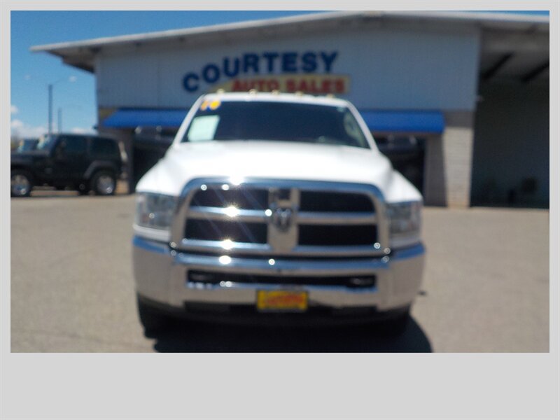Used 2014 RAM 3500 Tradesman w/ Chrome Appearance Group AWD/4WD image 13