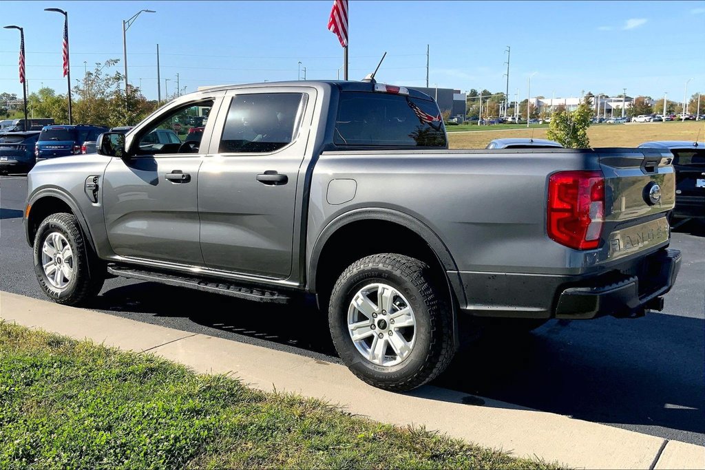 Used 2025 Ford Ranger XL w/ Trailer Tow Package RWD image 2