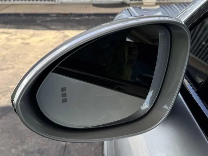 Used 2019 Porsche Cayenne AWD/4WD image 11