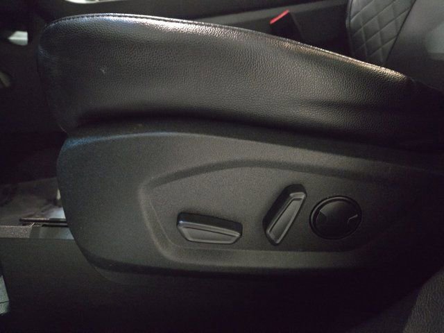 Used 2024 Ford Edge Titanium image 31