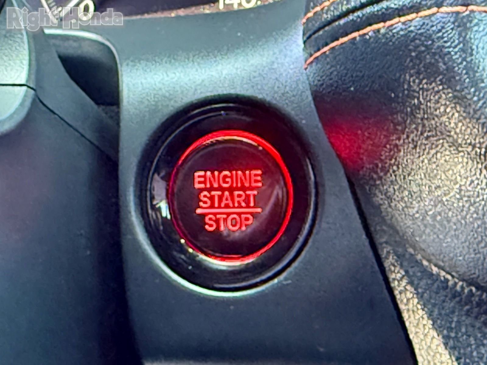 Certified 2025 Honda HR-V Sport image 26