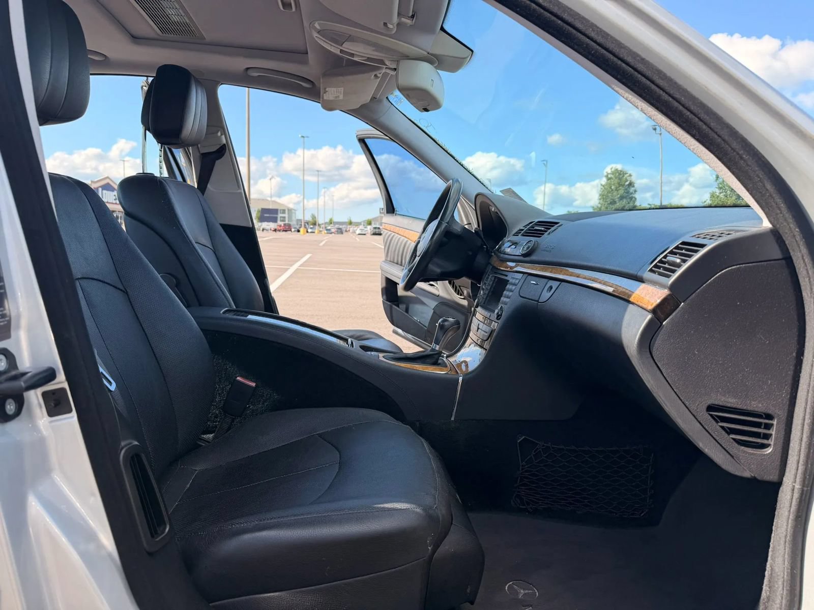 Used 2007 Mercedes-Benz E 550 Sedan image 13
