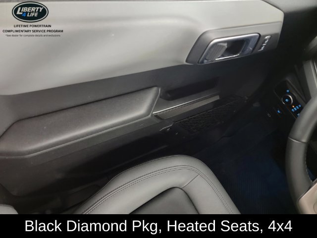Used 2024 Ford Bronco Black Diamond AWD/4WD image 30
