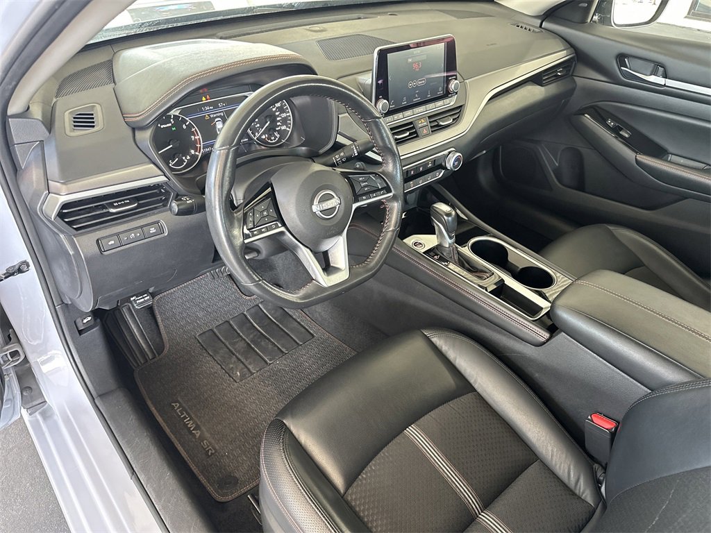 Used 2024 Nissan Altima 2.5 SR image 12