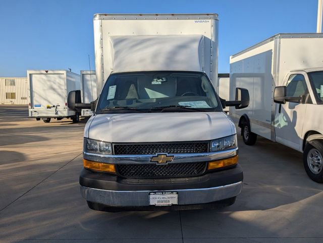 New 2024 Chevrolet Express 4500 Extended w/ Power Convenience Package RWD image 2