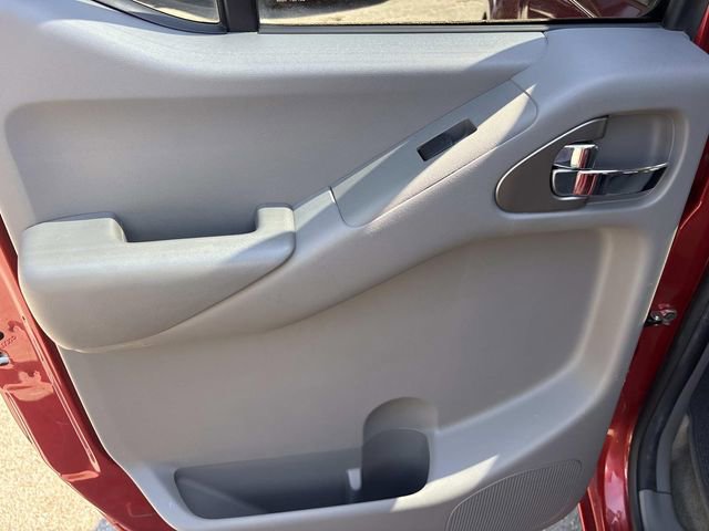 Used 2018 Nissan Frontier SV w/ Value Truck Package image 18