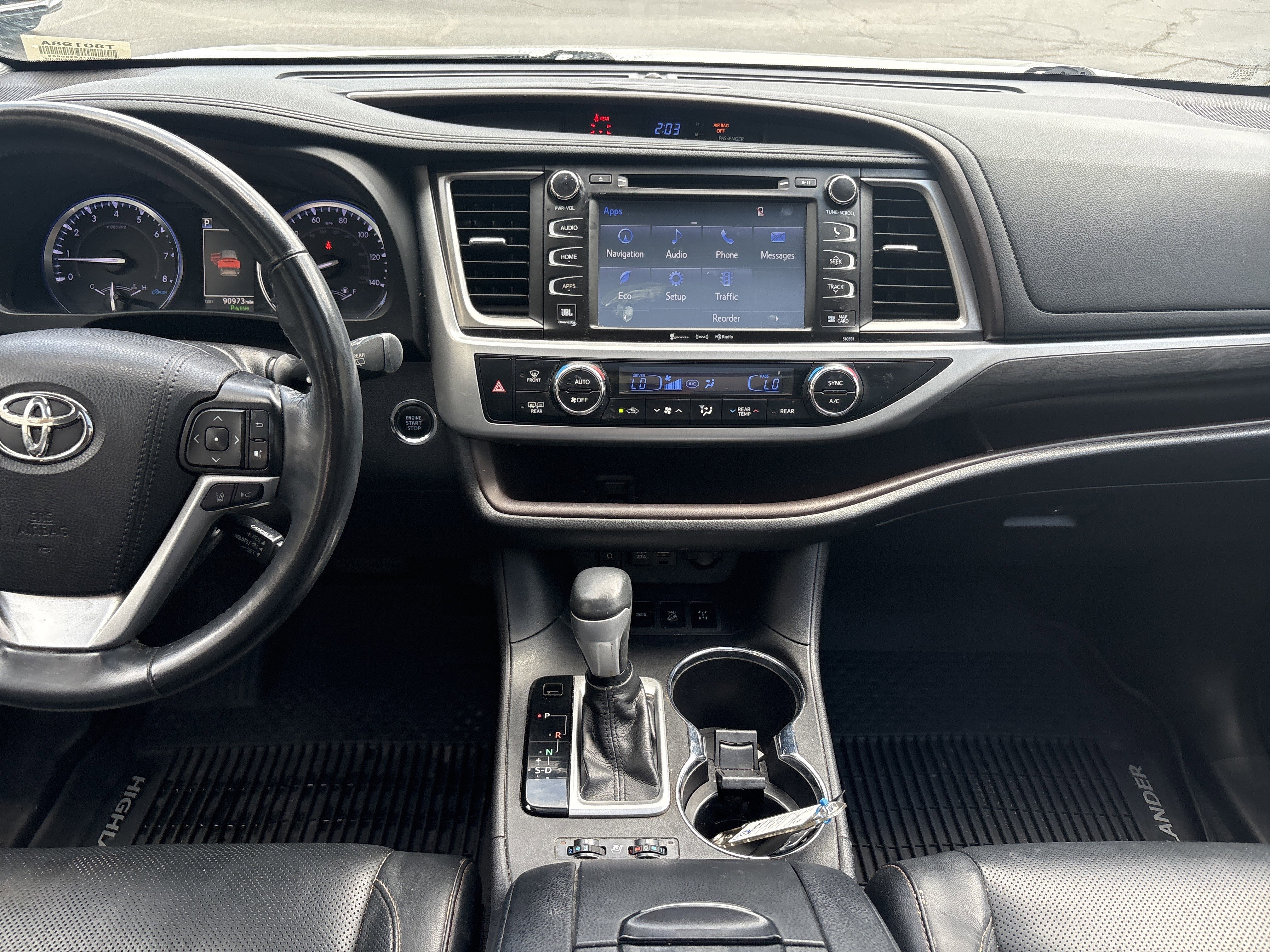 Used 2019 Toyota Highlander Limited Platinum AWD/4WD image 30