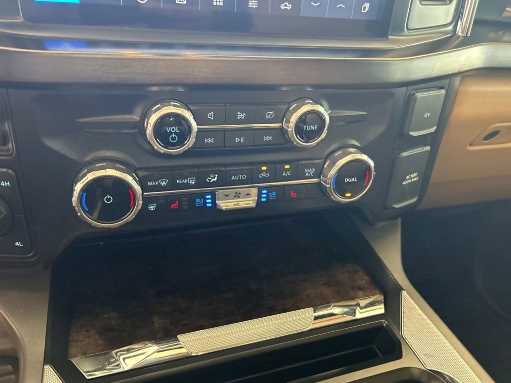 Used 2023 Ford F350 Lariat AWD/4WD image 51