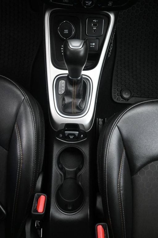 Used 2020 Jeep Compass Latitude w/ Cold Weather Group image 21