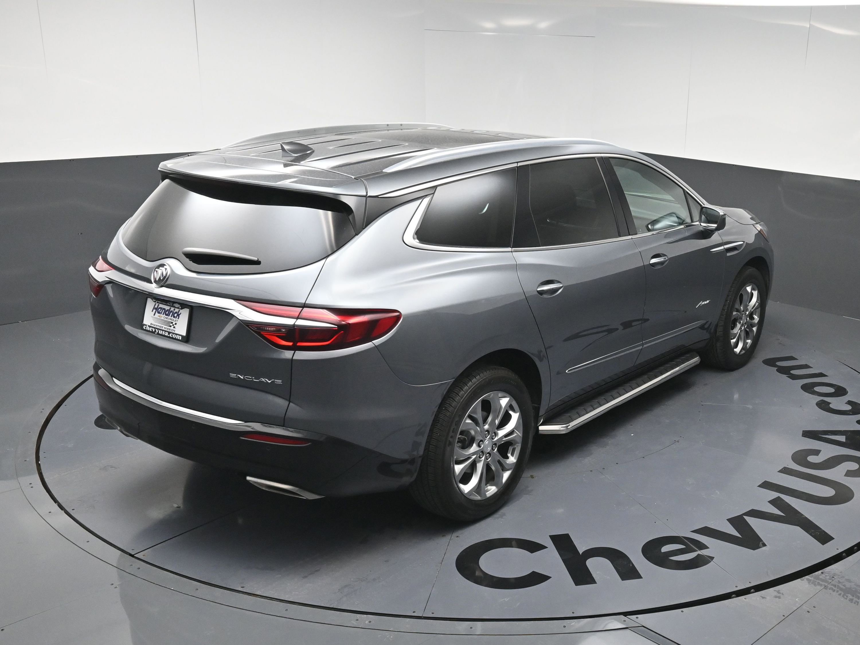 Used 2019 Buick Enclave Avenir w/ Avenir Technology Package FWD image 35