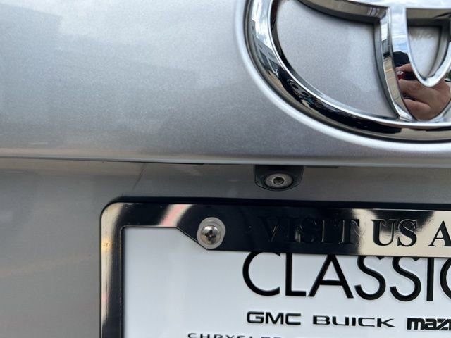 Used 2018 Toyota Highlander Limited FWD image 8