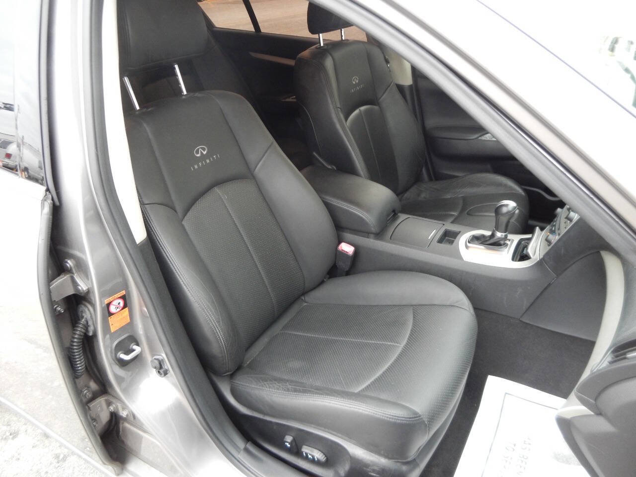 Used 2007 INFINITI G35 Journey w/ Performance Tire & Wheel Pkg image 36