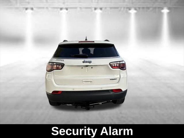 Certified 2018 Jeep Compass Latitude w/ Popular Equipment Group FWD image 6