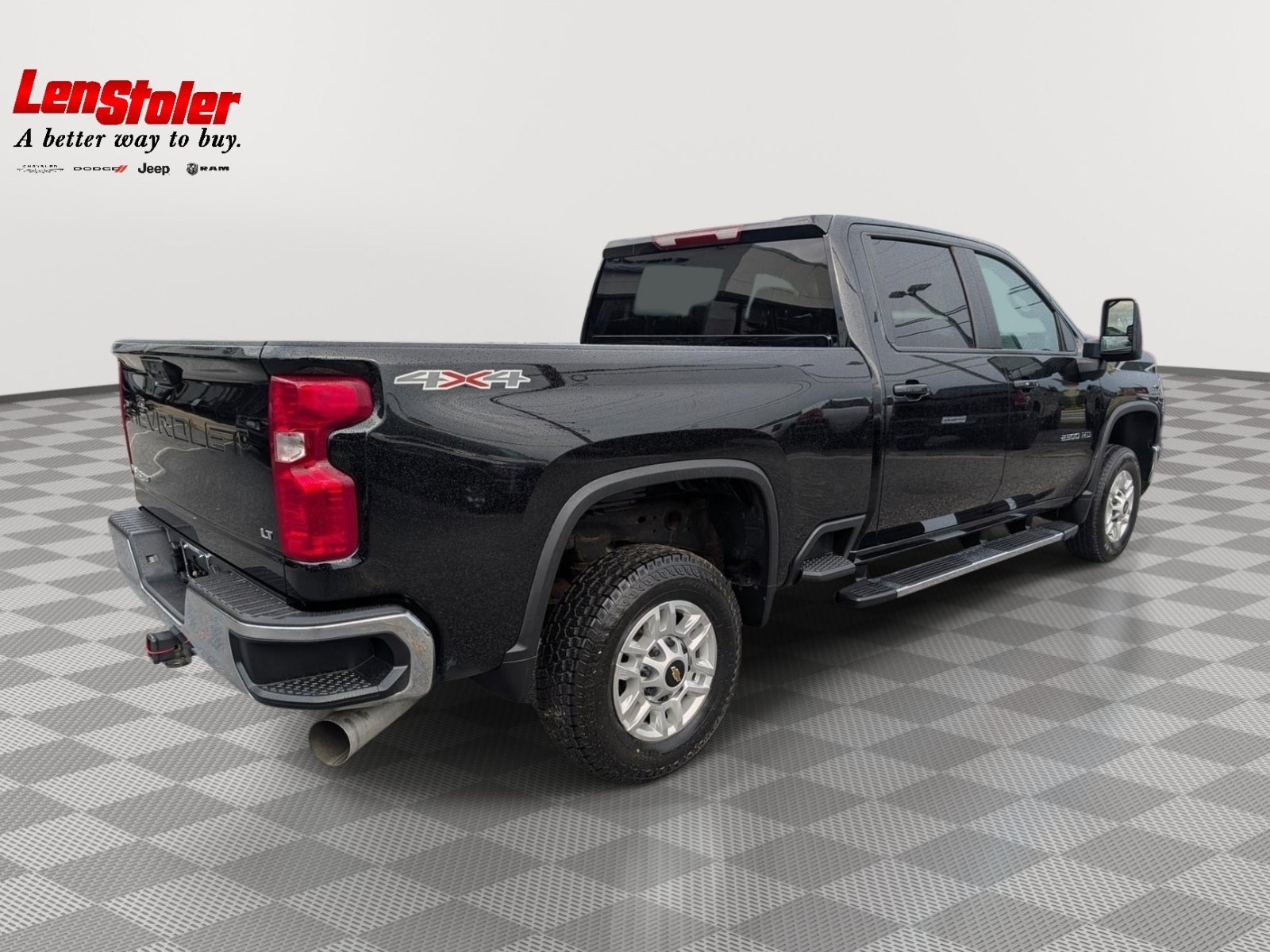 Used 2025 Chevrolet Silverado 2500 LT w/ Convenience Package AWD/4WD image 5