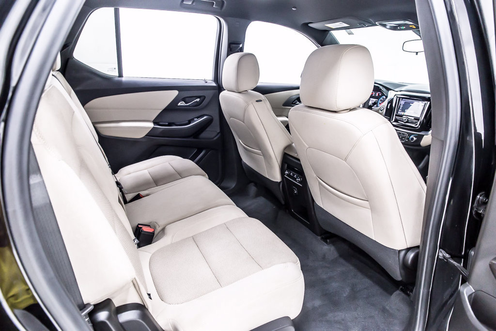 Used 2023 Chevrolet Traverse LS w/ LPO, Cargo Package FWD image 34