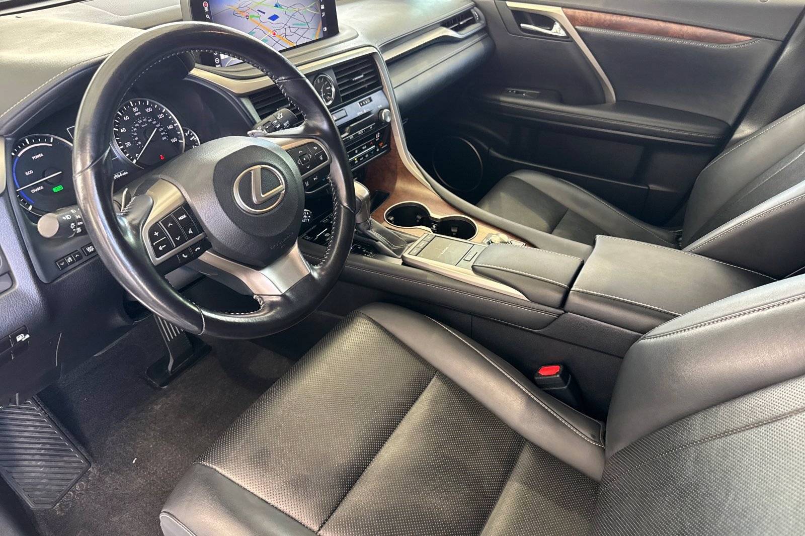 Certified 2022 Lexus RX 450hL AWD w/ Premium Package image 11