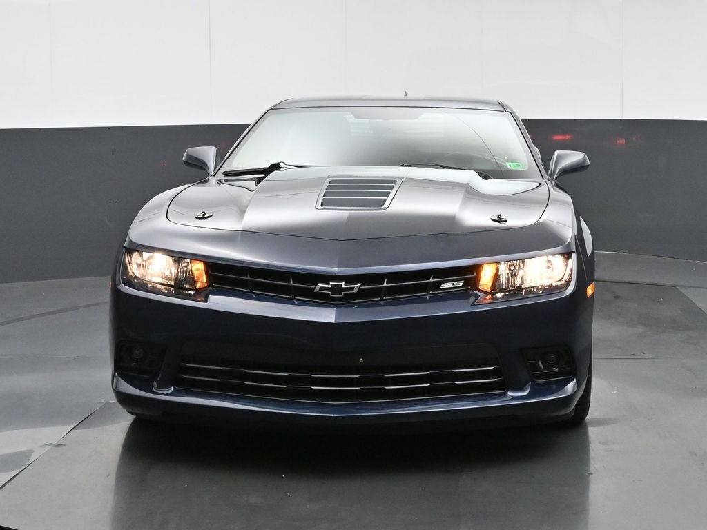 Used 2015 Chevrolet Camaro SS w/ Rear Vision Package image 2