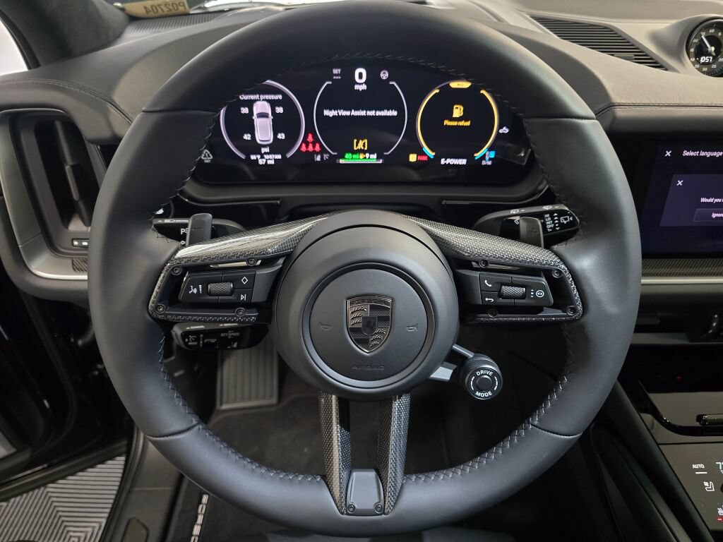 New 2026 Porsche Cayenne Turbo AWD/4WD image 15