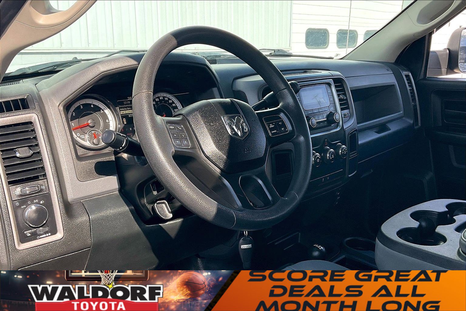 Used 2018 RAM 3500 Tradesman w/ Chrome Appearance Group image 18