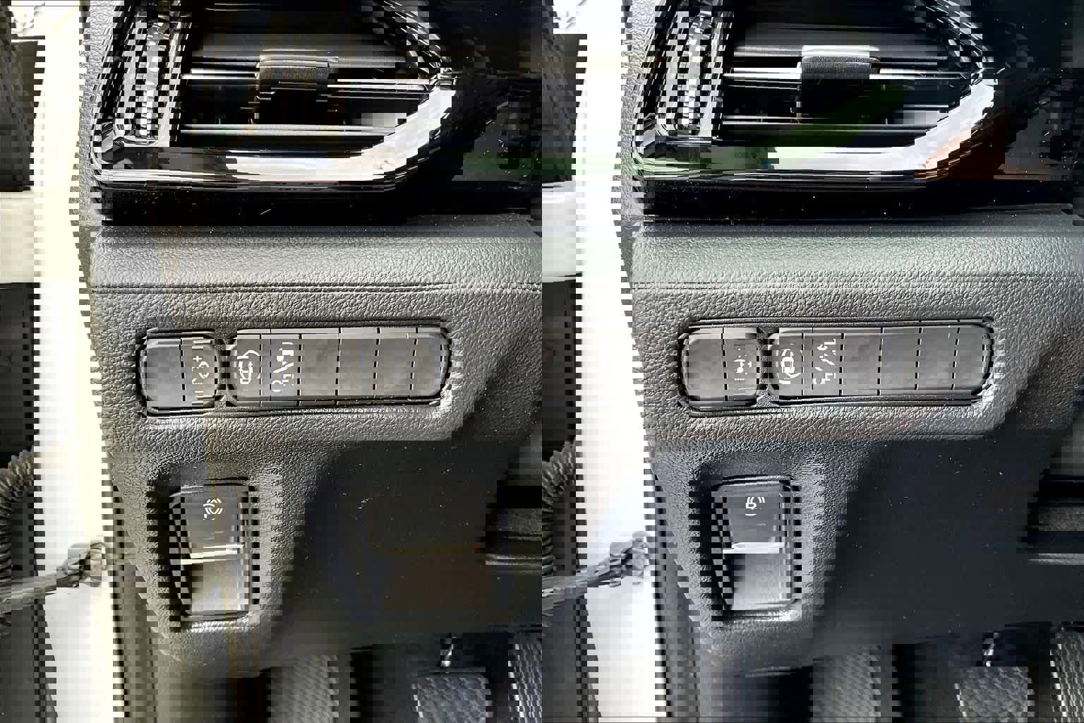 Used 2022 Acura MDX FWD image 33