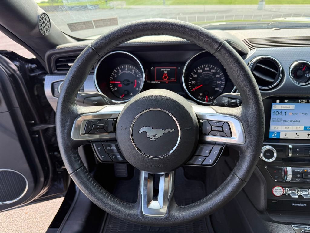 Used 2016 Ford Mustang GT Premium w/ GT Performance Package RWD image 15