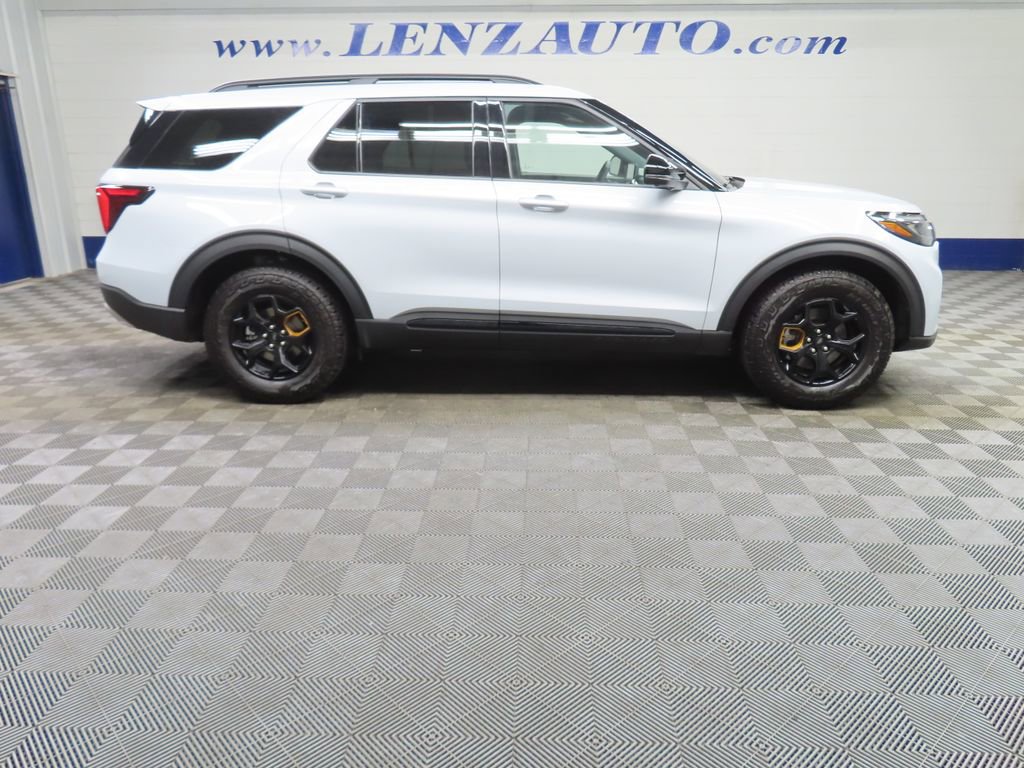 Used 2026 Ford Explorer Tremor w/ Tremor Convenience Package AWD/4WD video 2