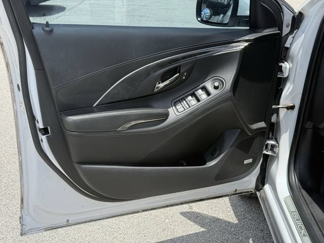 Used 2015 Buick LaCrosse Premium w/ Driver Confidence Package #1 FWD image 33