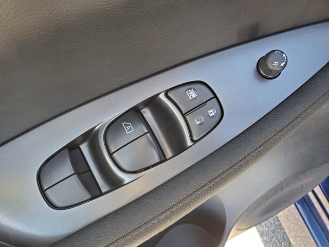 Certified 2024 Nissan Leaf S image 16