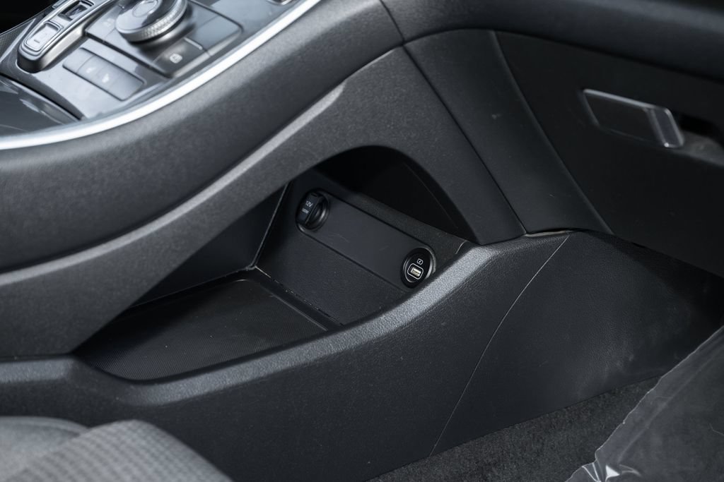 Used 2022 Hyundai Santa Fe SEL FWD image 41